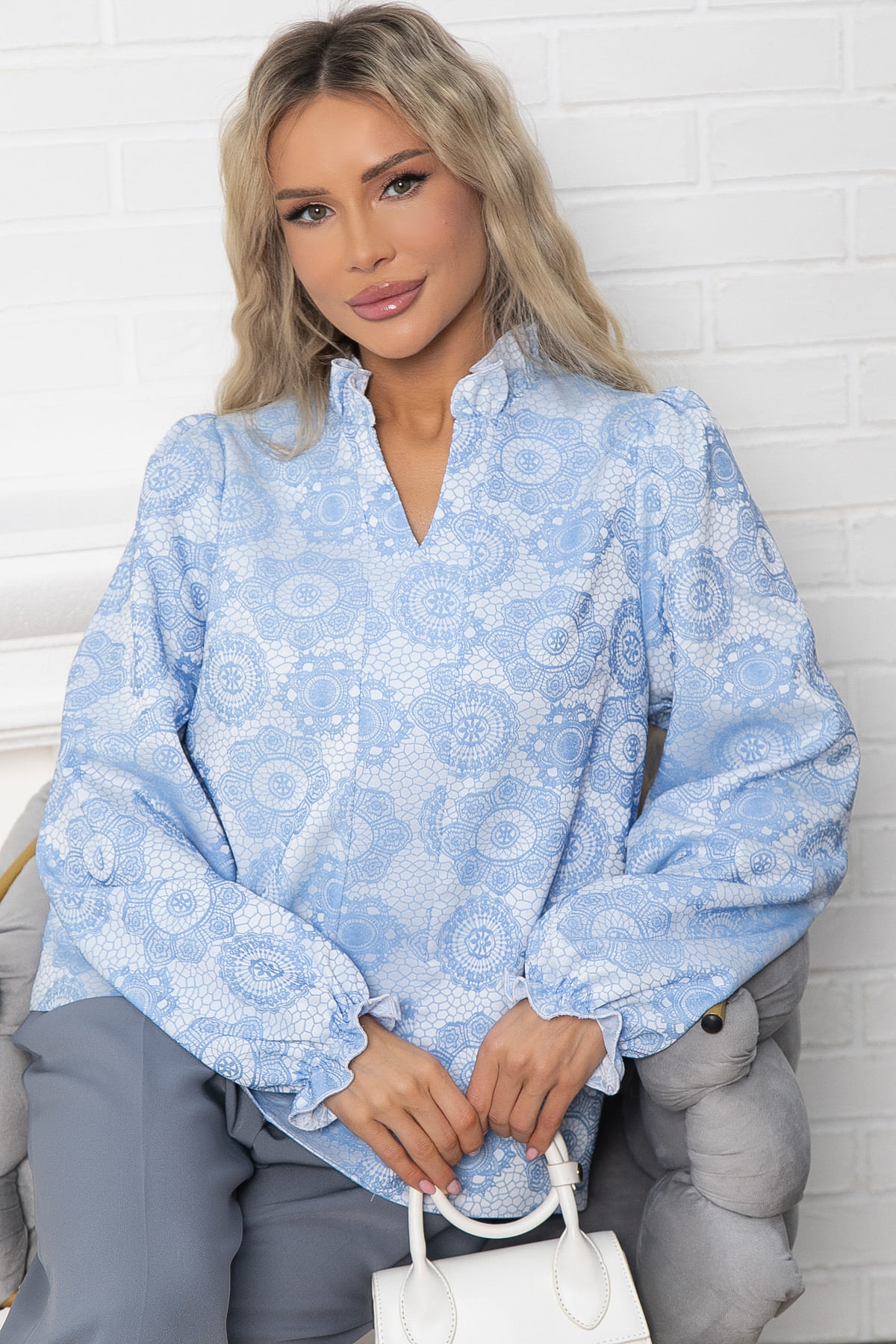 Блуза Доменика (бело-голубая) Б15015-18М