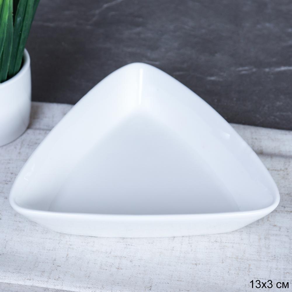 Салатник 13 см / B-640 /уп 100/ Тарелка треугольная/ 737080