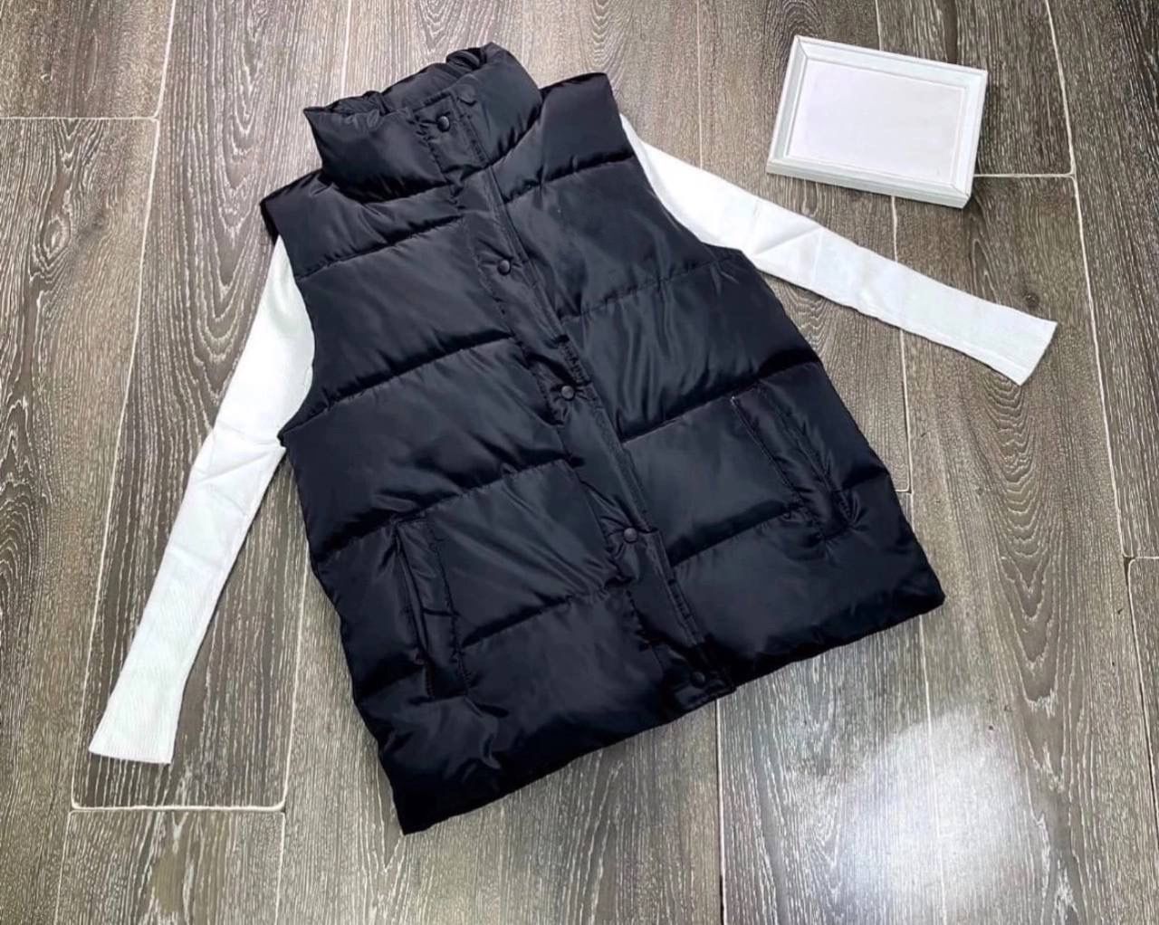 Жилетка женская (без выбора цвета), код 50360500