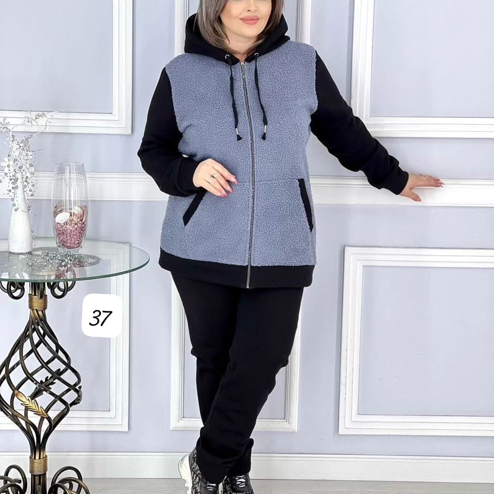 Костюм спортивный женский (без выбора цвета), код 50360592