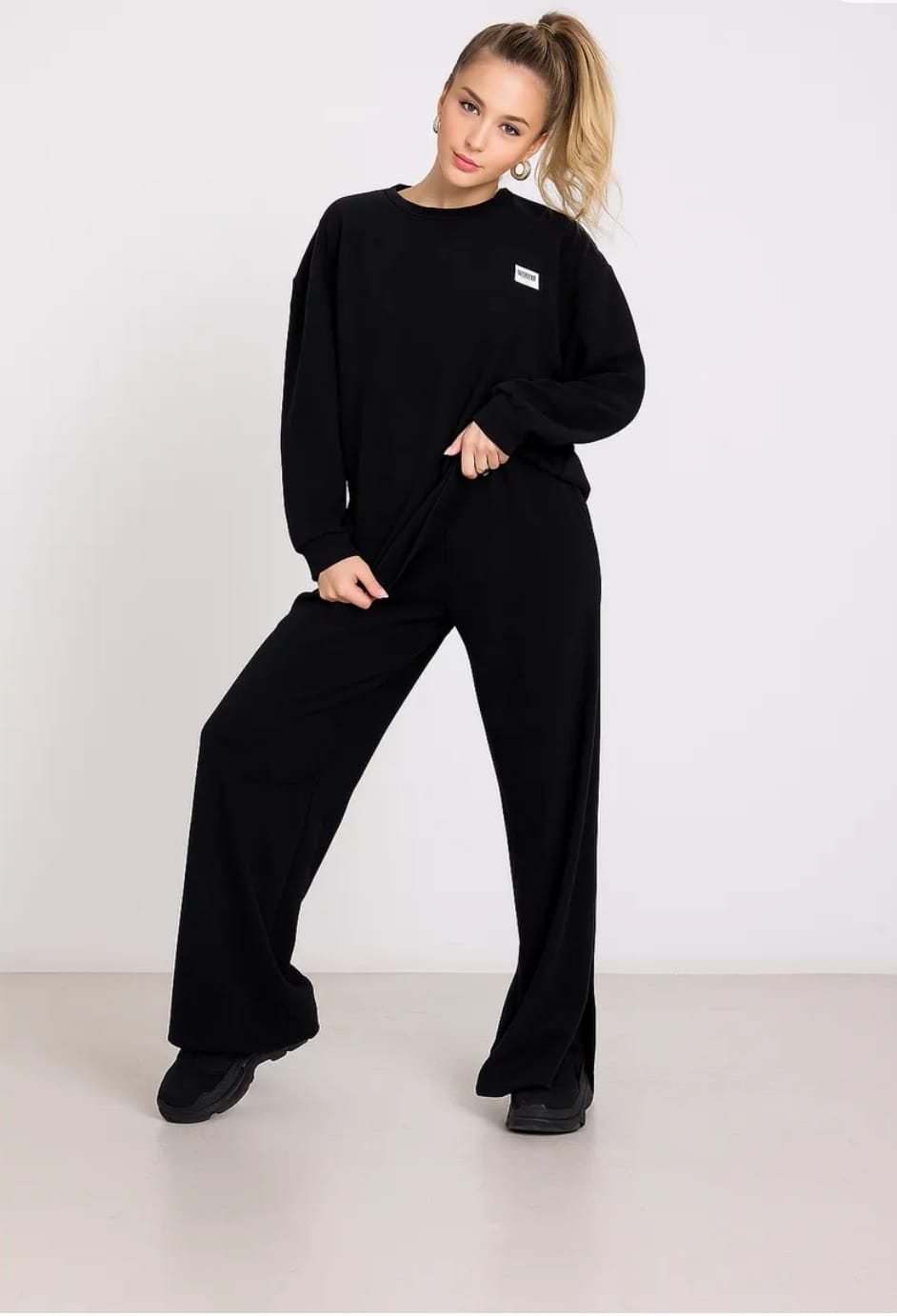 Костюм спортивный женский (без выбора цвета), код 50360624