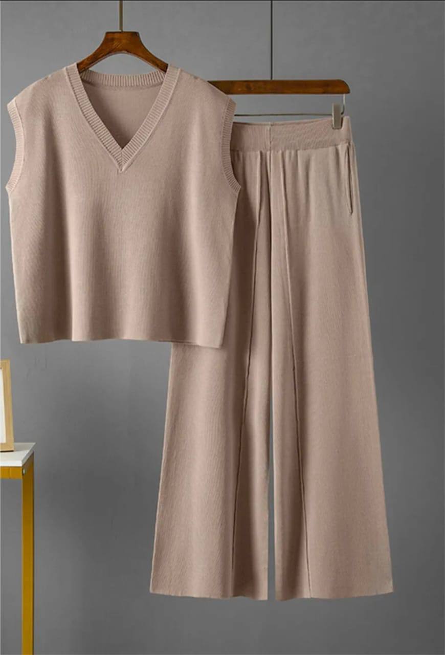 Костюм женский (без выбора цвета), код 50360895