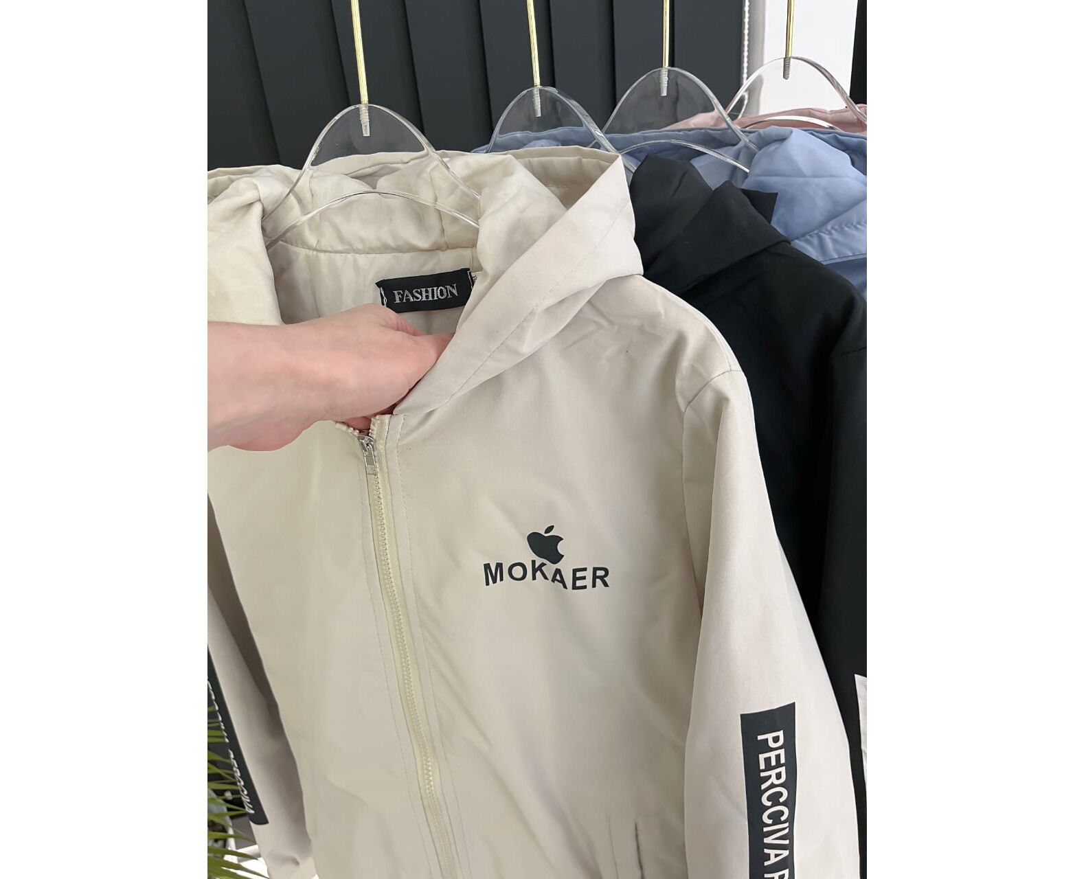 Ветровка женская (без выбора цвета), код 2592549