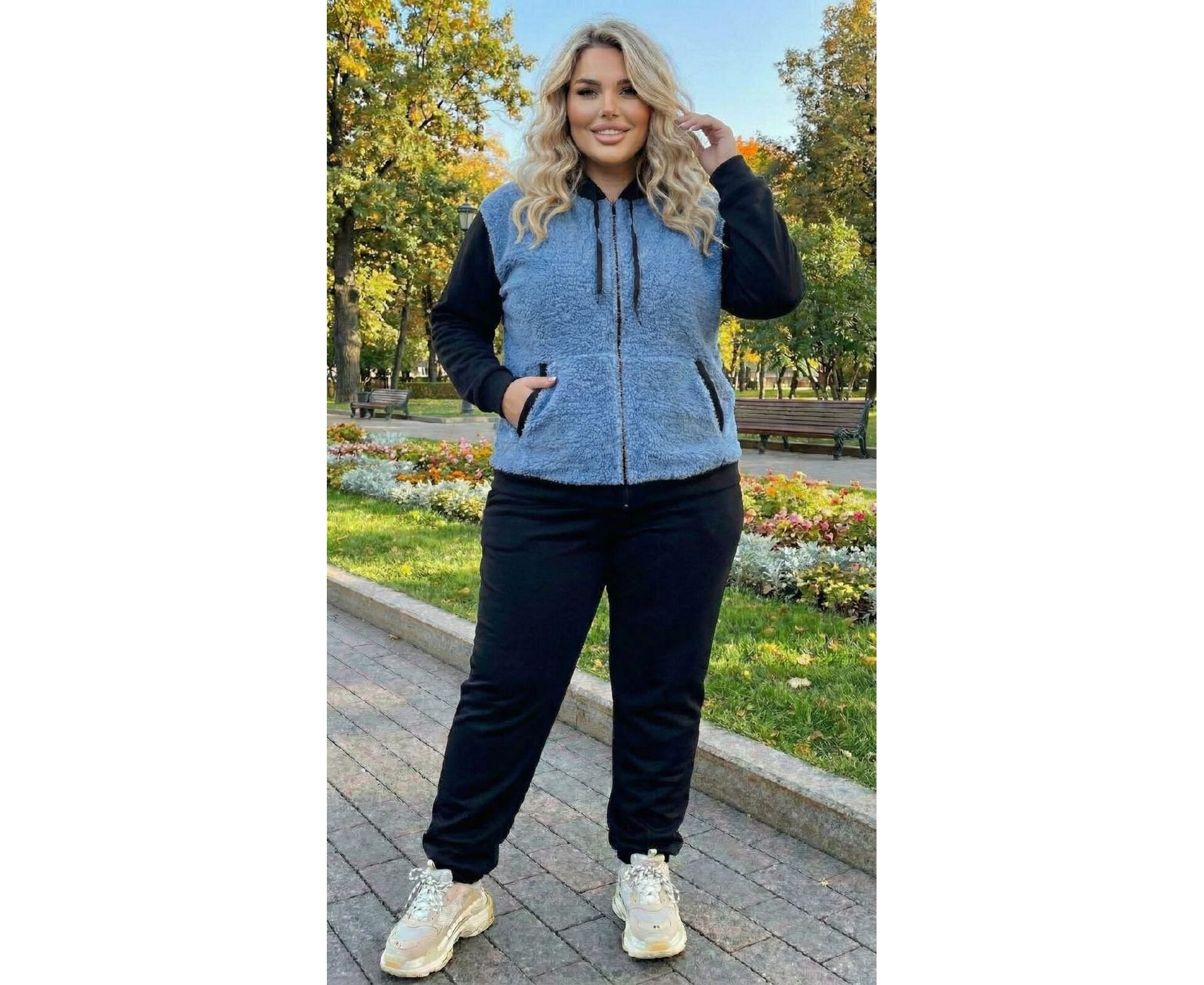 Костюм спортивный женский (без выбора цвета), код 50360669