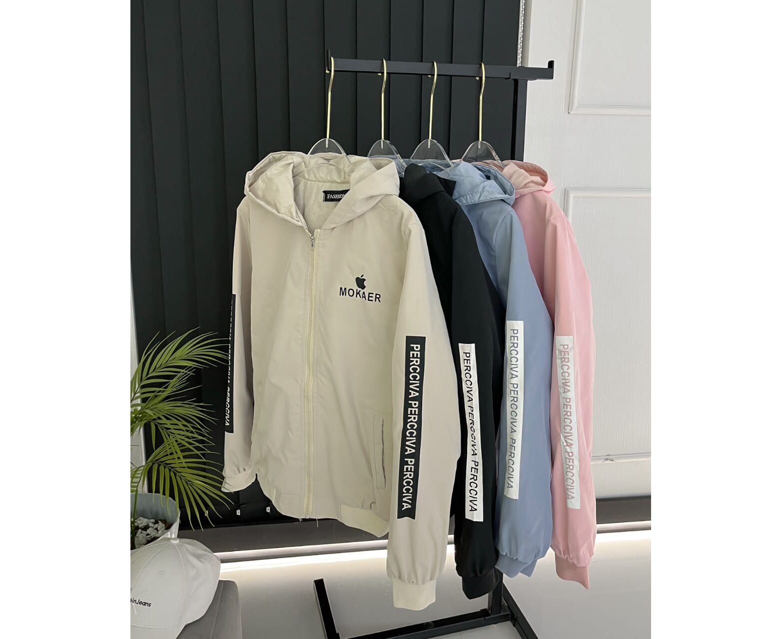 Ветровка женская (без выбора цвета), код 2592550