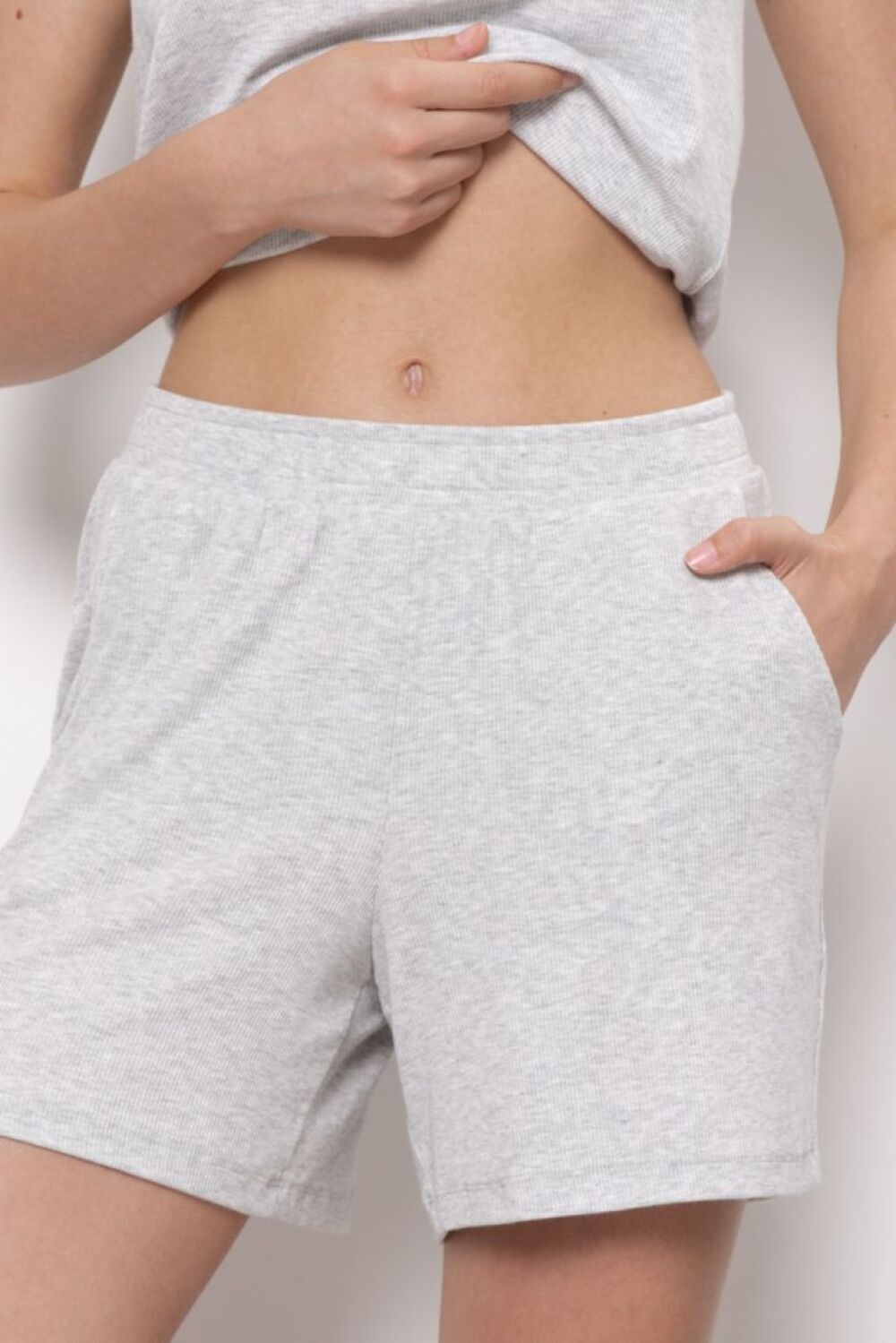 АКЦИЯ 912р. 1086р.ШОРТЫ ЖЕНСКИЕ арт. 6515W-45108.1H-226