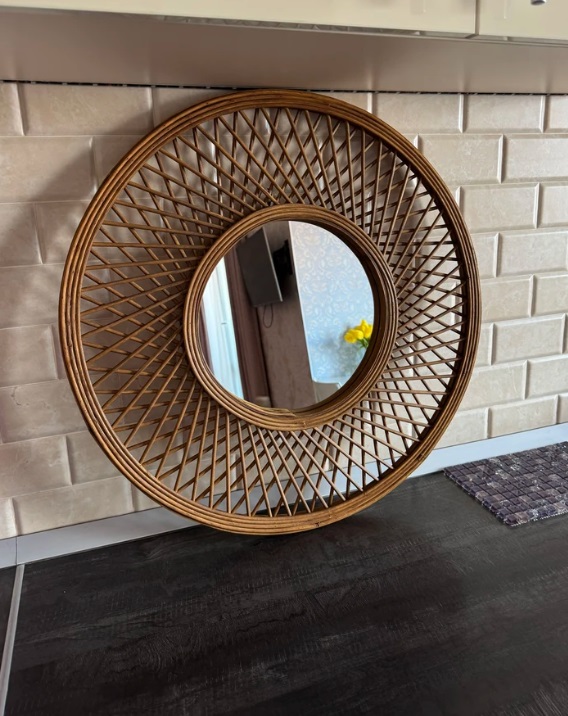 БЫЛО 3129 руб! Зеркало настенное декоративное 59*59*2,5 см.