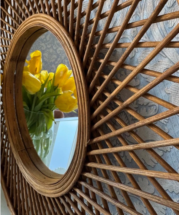 БЫЛО 3129 руб! Зеркало настенное декоративное 59*59*2,5 см.