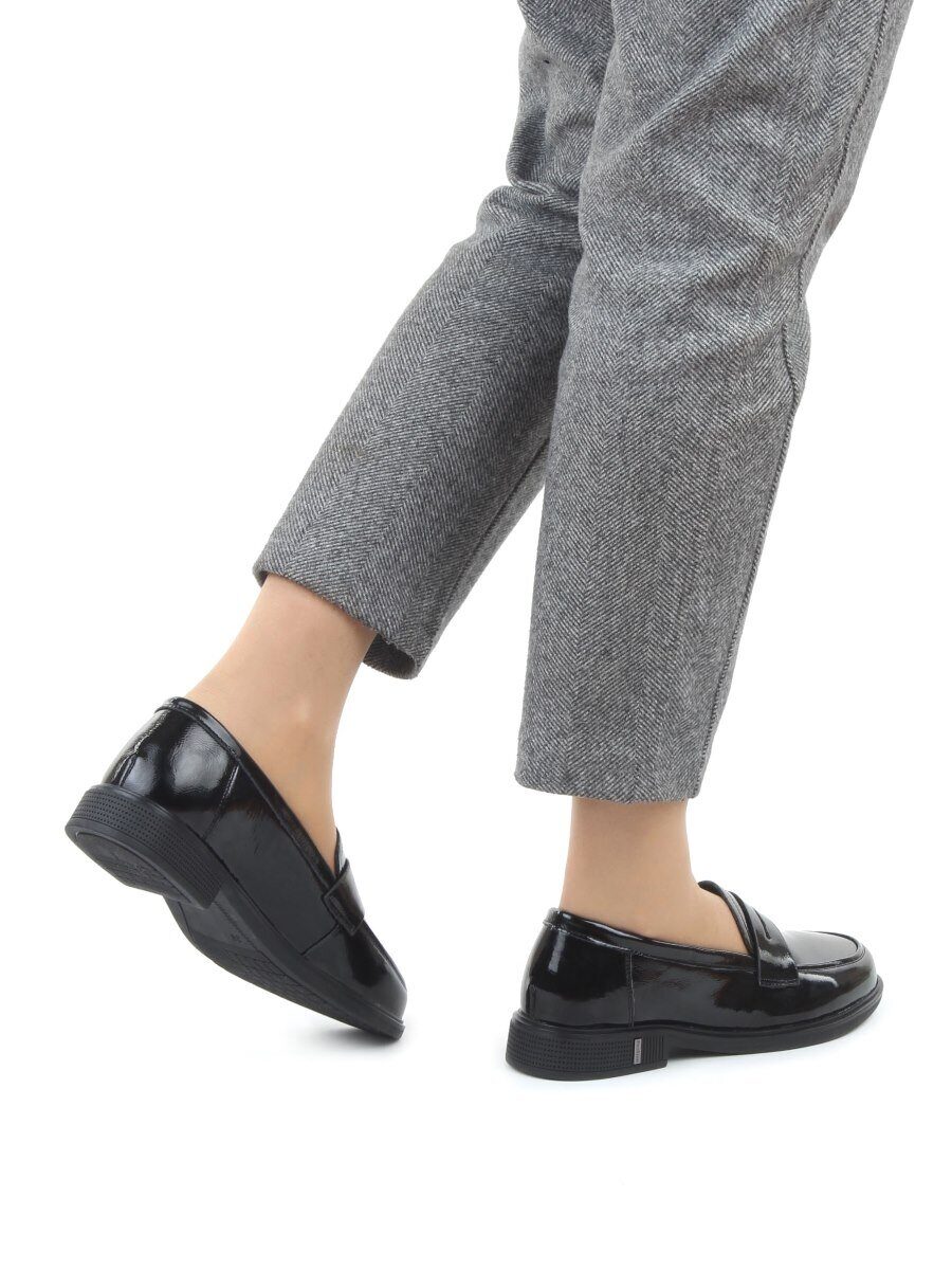 03-DYL128-2 BLACK Лоферы женские (натуральная кожа)