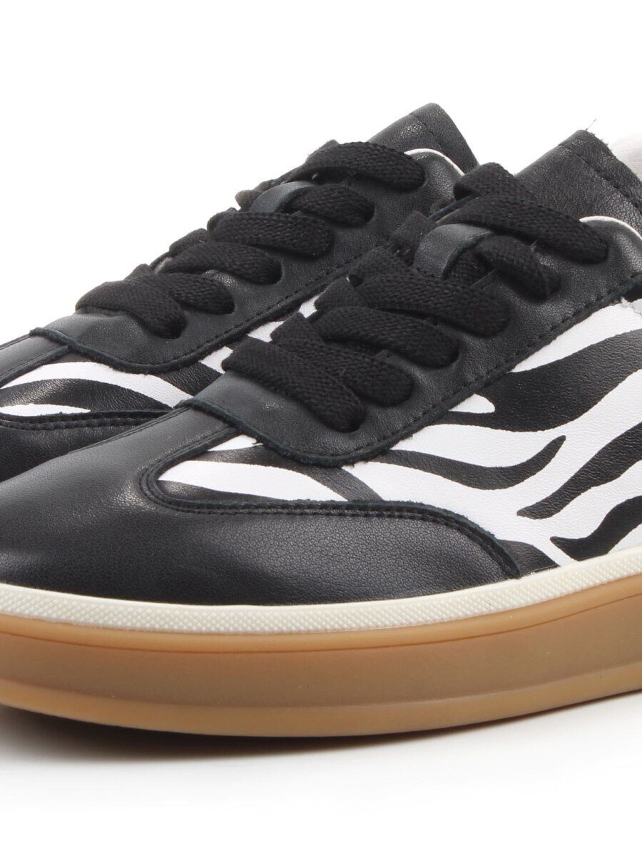 03-Y6-1B BLACK/WHITE Полуботинки спортивные женские (натуральная кожа)