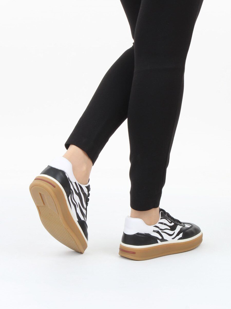 03-Y6-1B BLACK/WHITE Полуботинки спортивные женские (натуральная кожа)