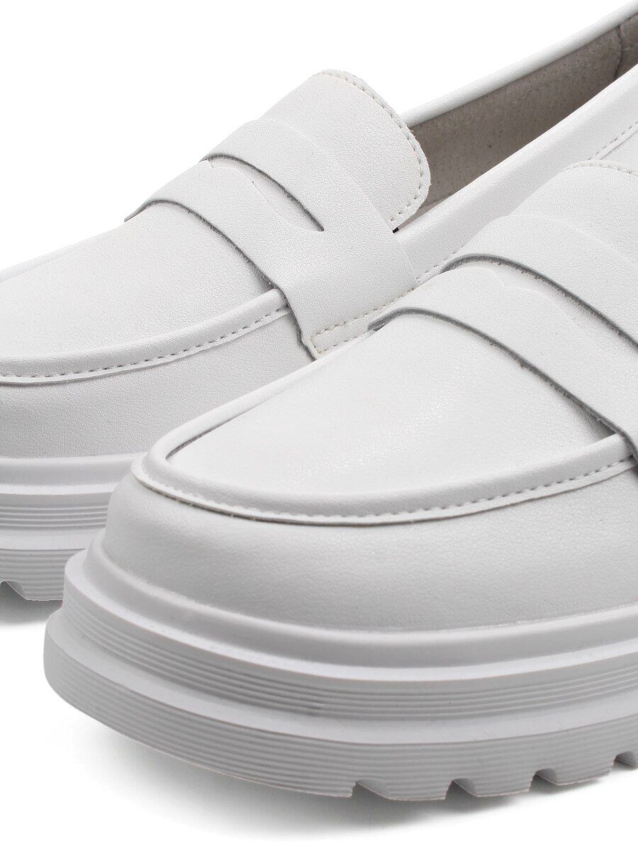 03-YG99-1 WHITE Лоферы женские (натуральная кожа)