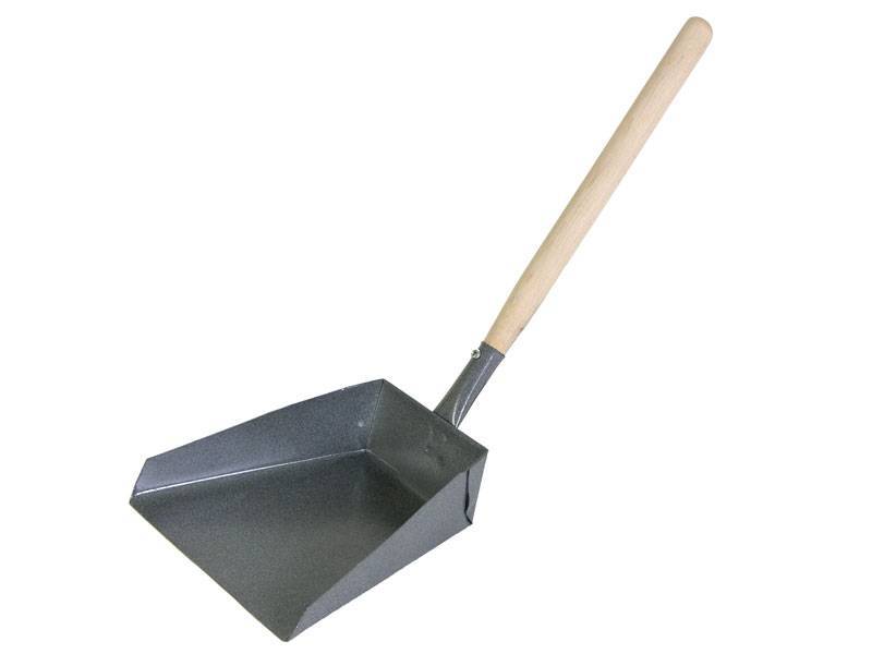 Совок хоз.металл. с деревянной ручкой