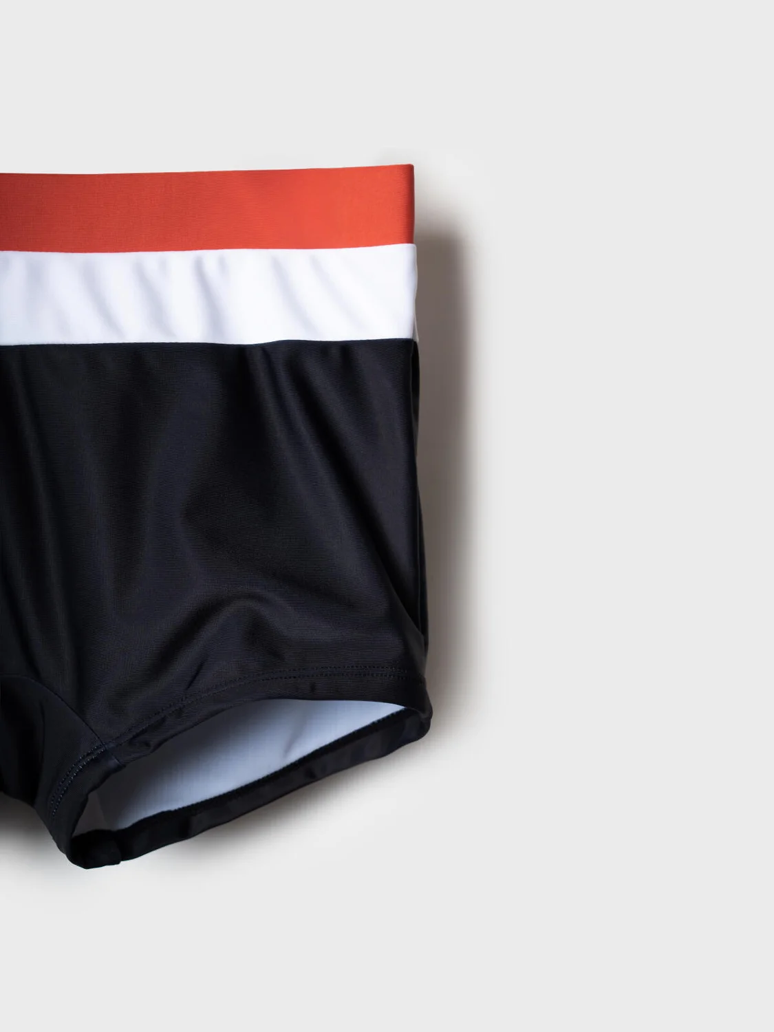 Плавки 12611098 белый,черный,розовый