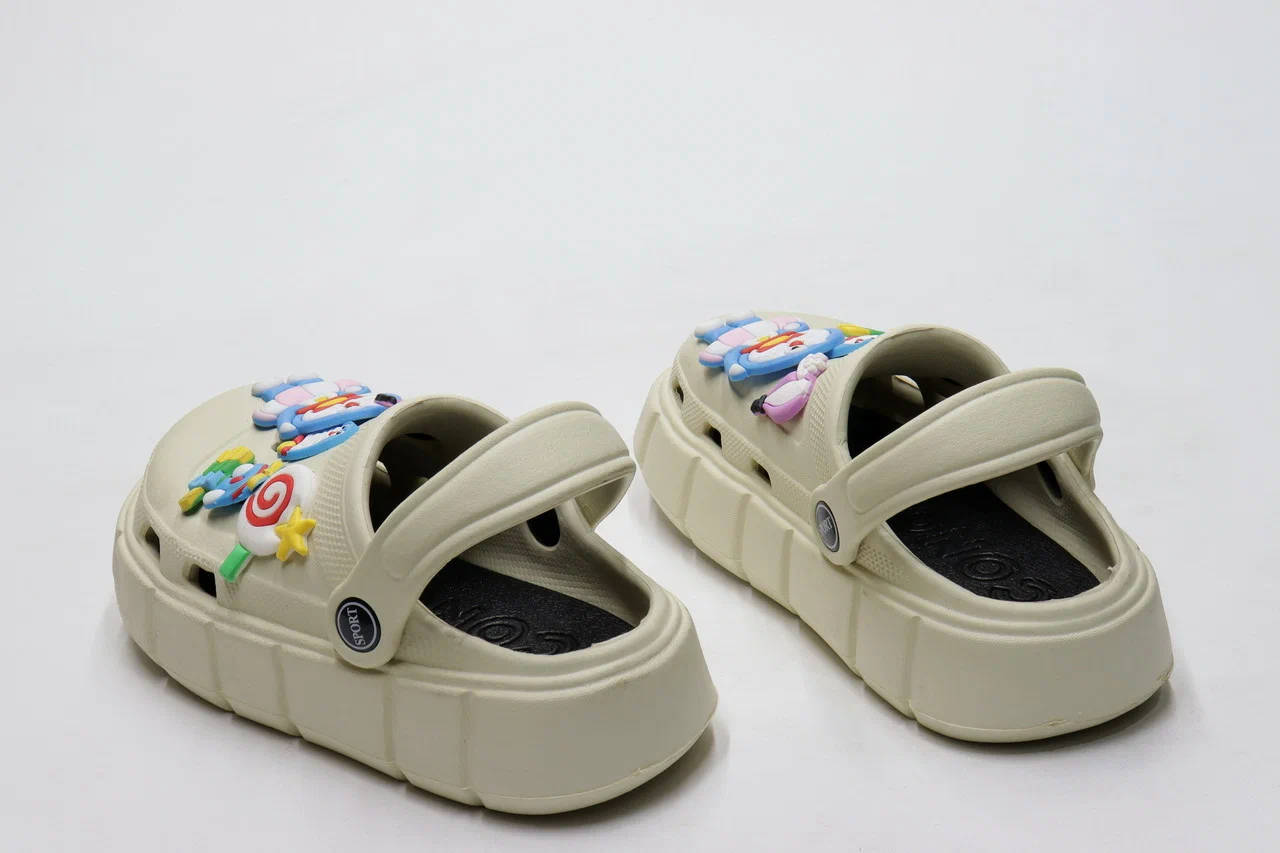 Ст.цена 690р.Сабо детские (24-35)р. / шт.