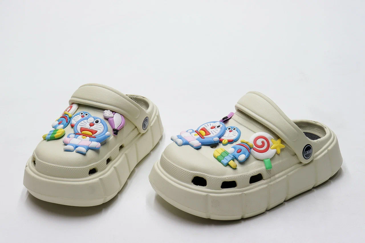 Ст.цена 690р.Сабо детские (24-35)р. / шт.