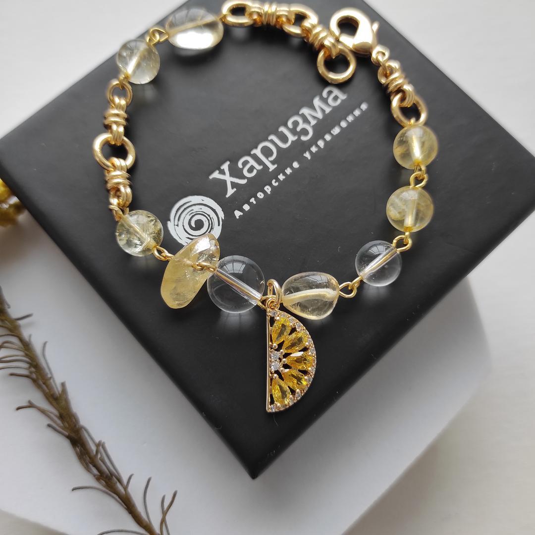 Браслет из цитрина, горного хрусталя с долькой лимона