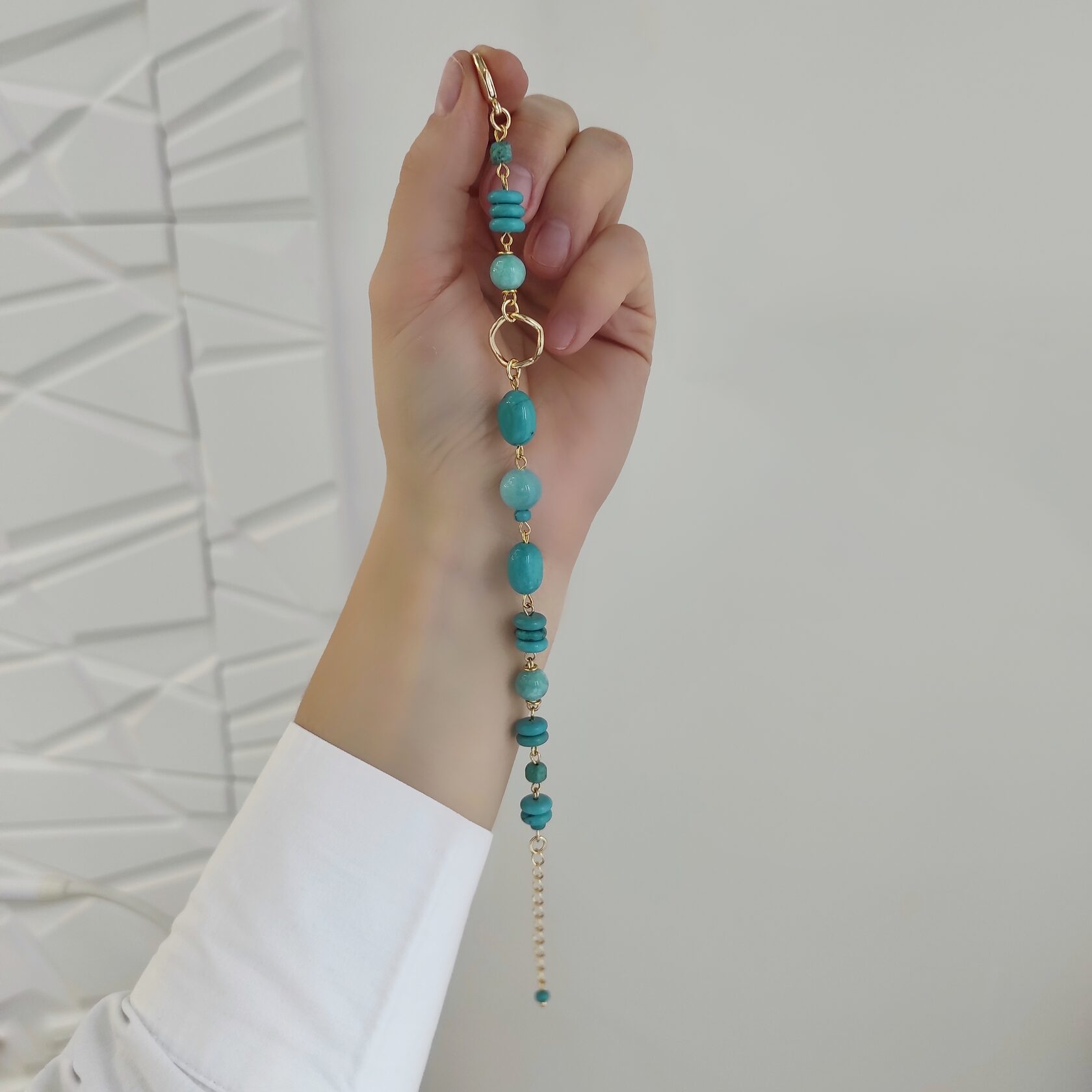 Браслет из турквинита цвета бирюзы, хризоколла и кальцита