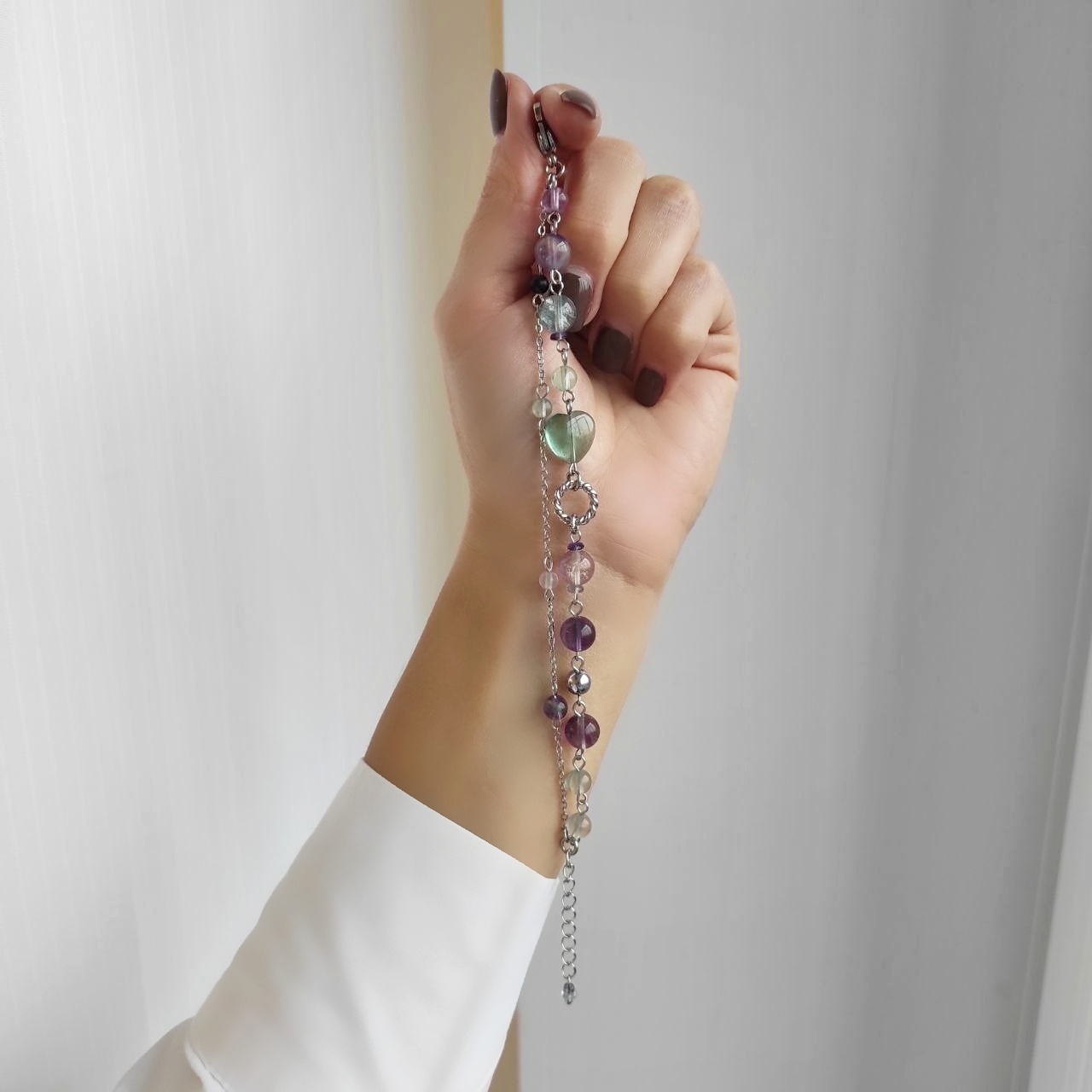 Браслет из флюорита с сердечком