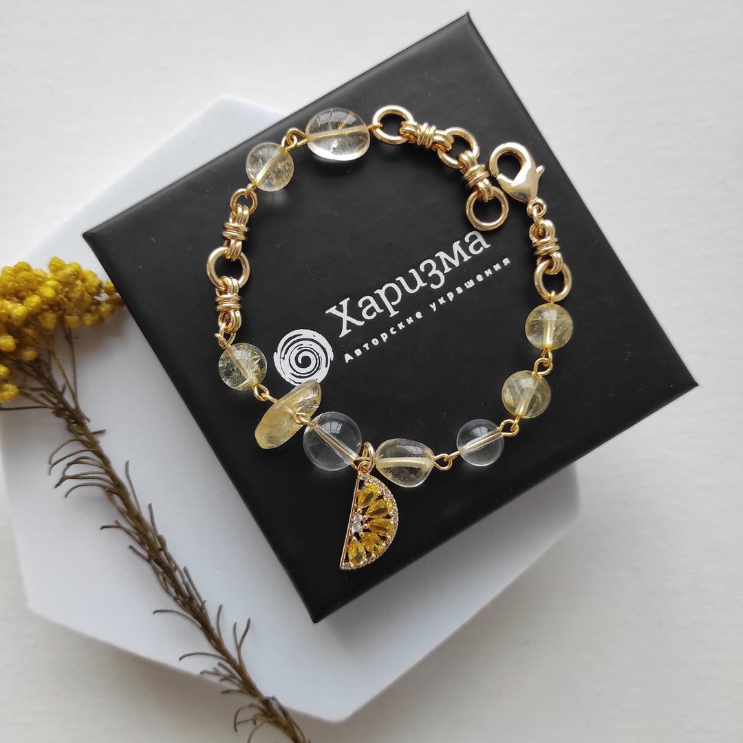 Браслет из цитрина, горного хрусталя с долькой лимона