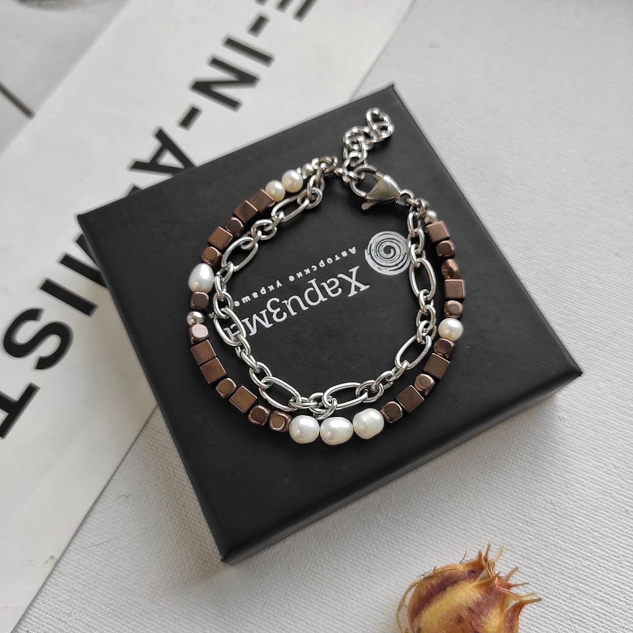 Браслет из гематита цвета какао и жемчуга