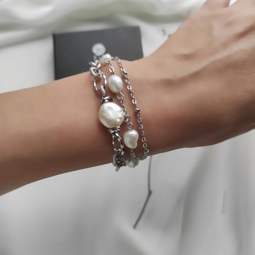 Многослойный браслет с жемчужинами