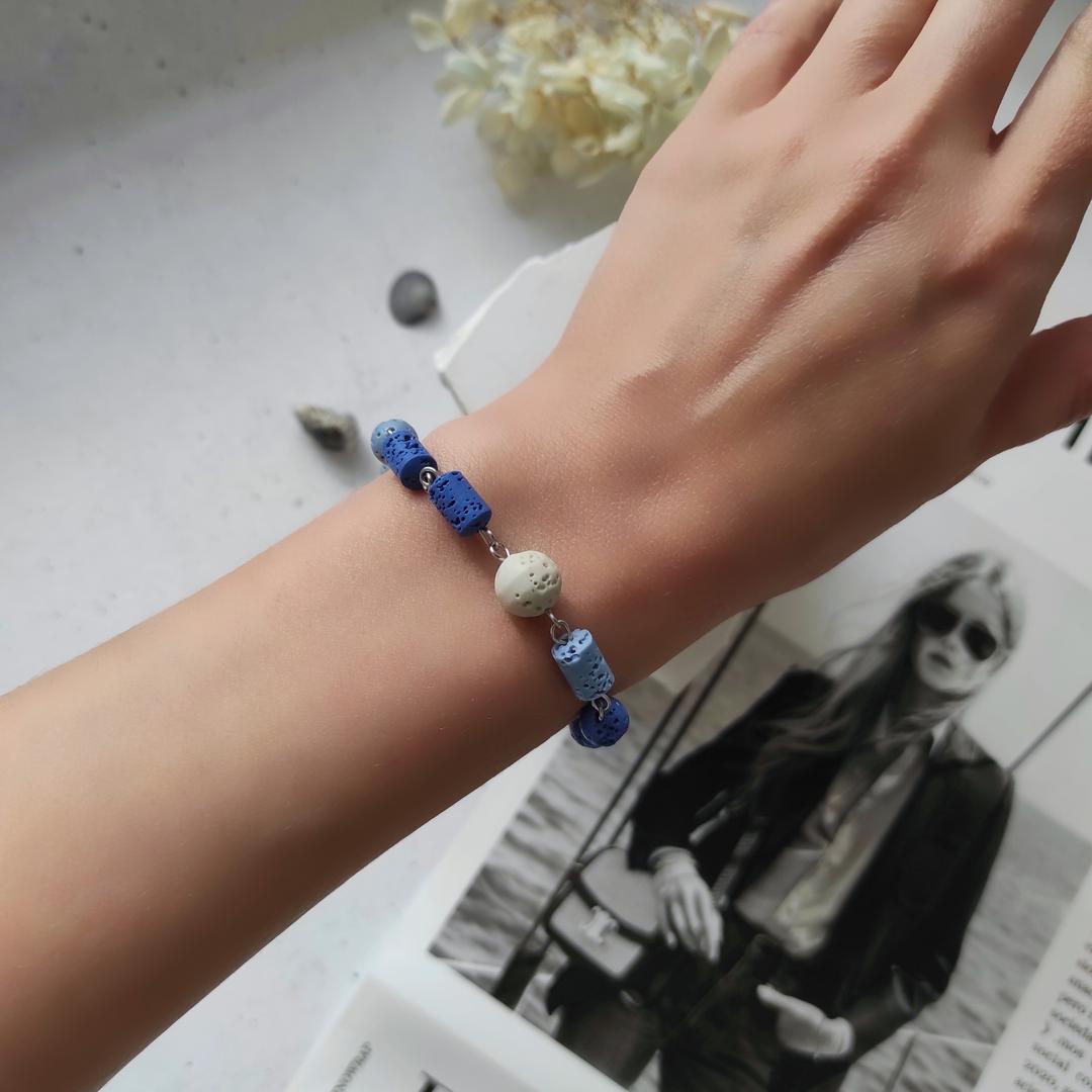 Браслет из вулканита, сине-голубые оттенки