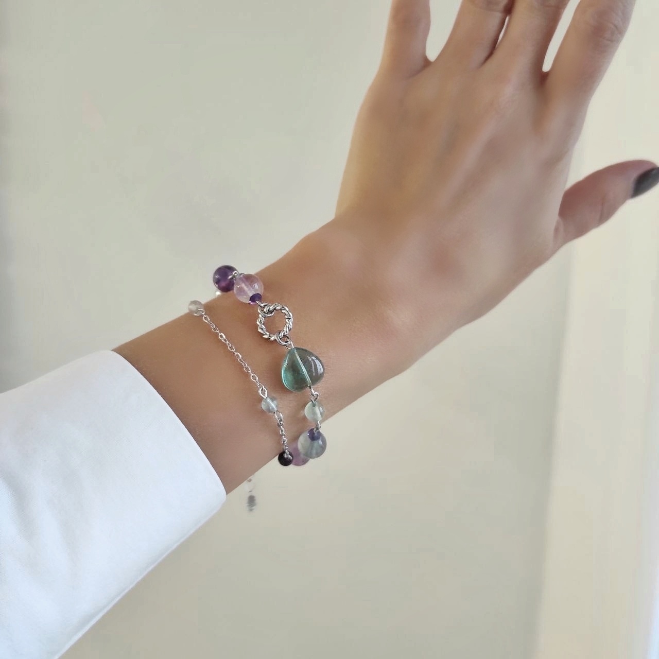 Браслет из флюорита с сердечком