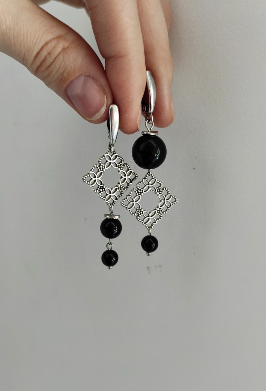 Серьги с черным агатом Ромб