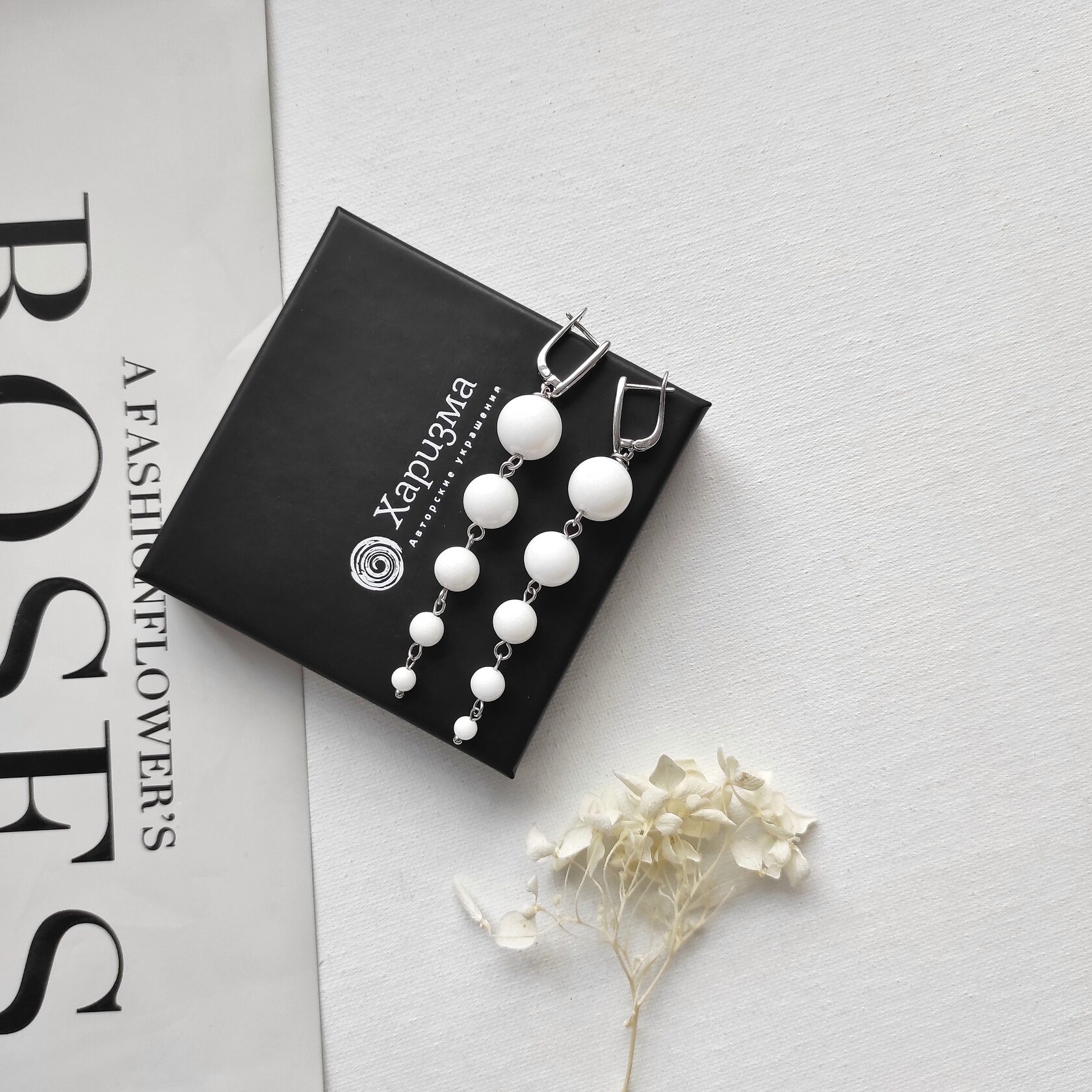 Серьги с белым агатом 5 камней