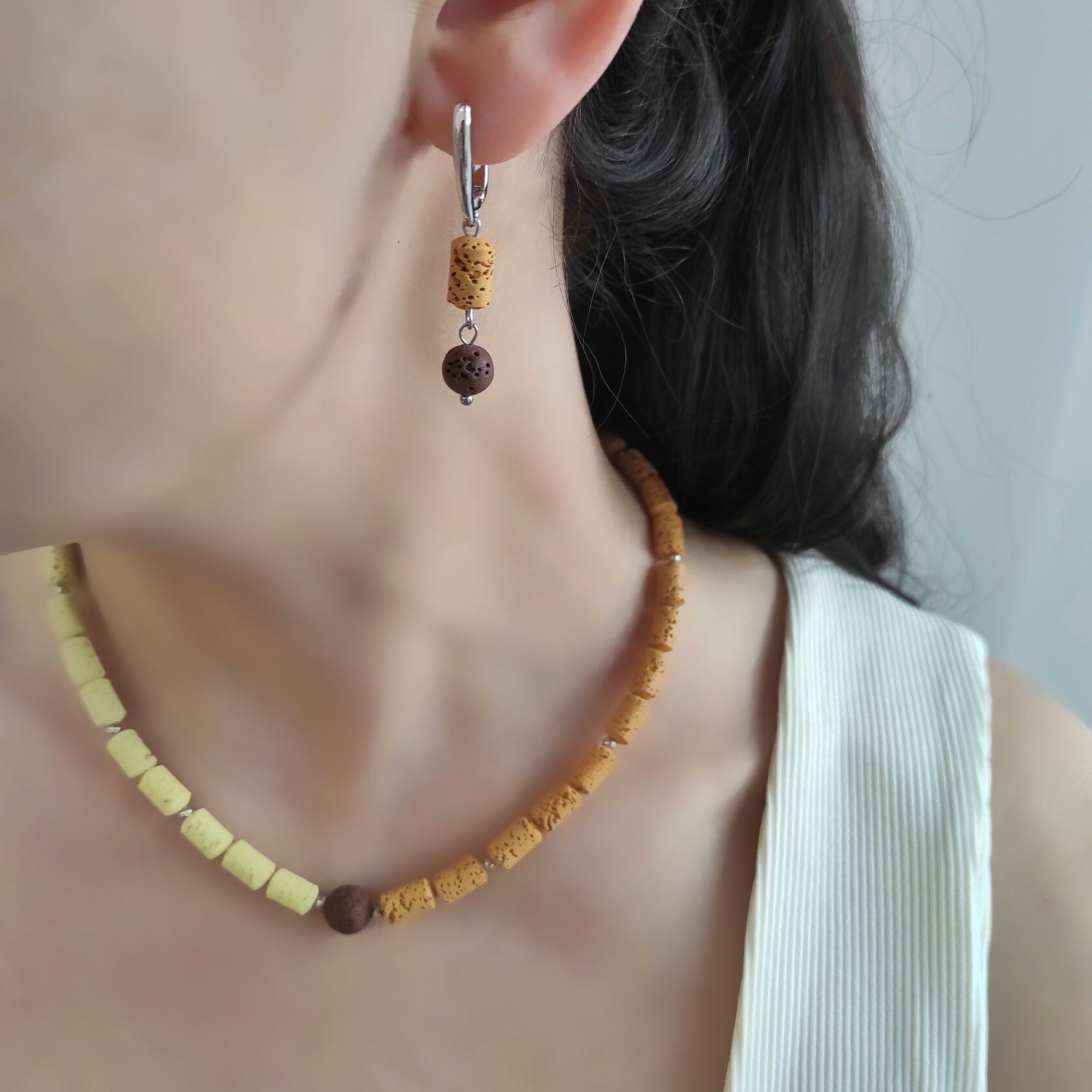 Серьги из вулканита: оранжевый + жёлтый + шоколадные оттенки