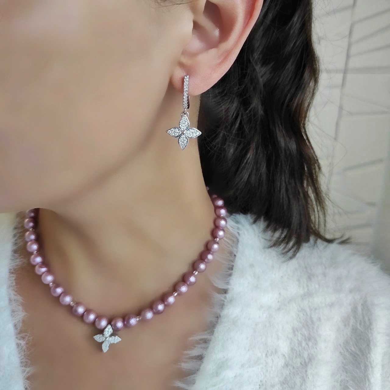 Серьги из лилового хлопкового жемчуга