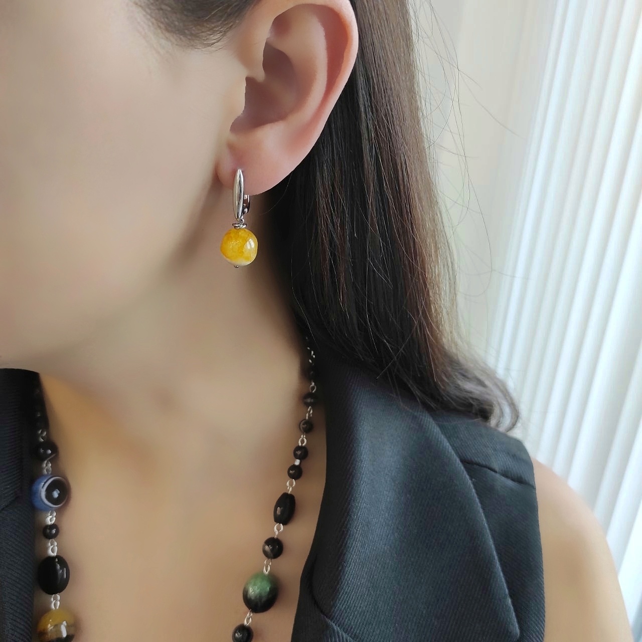 Серьги из черного агата с включением кварца в ассортименте