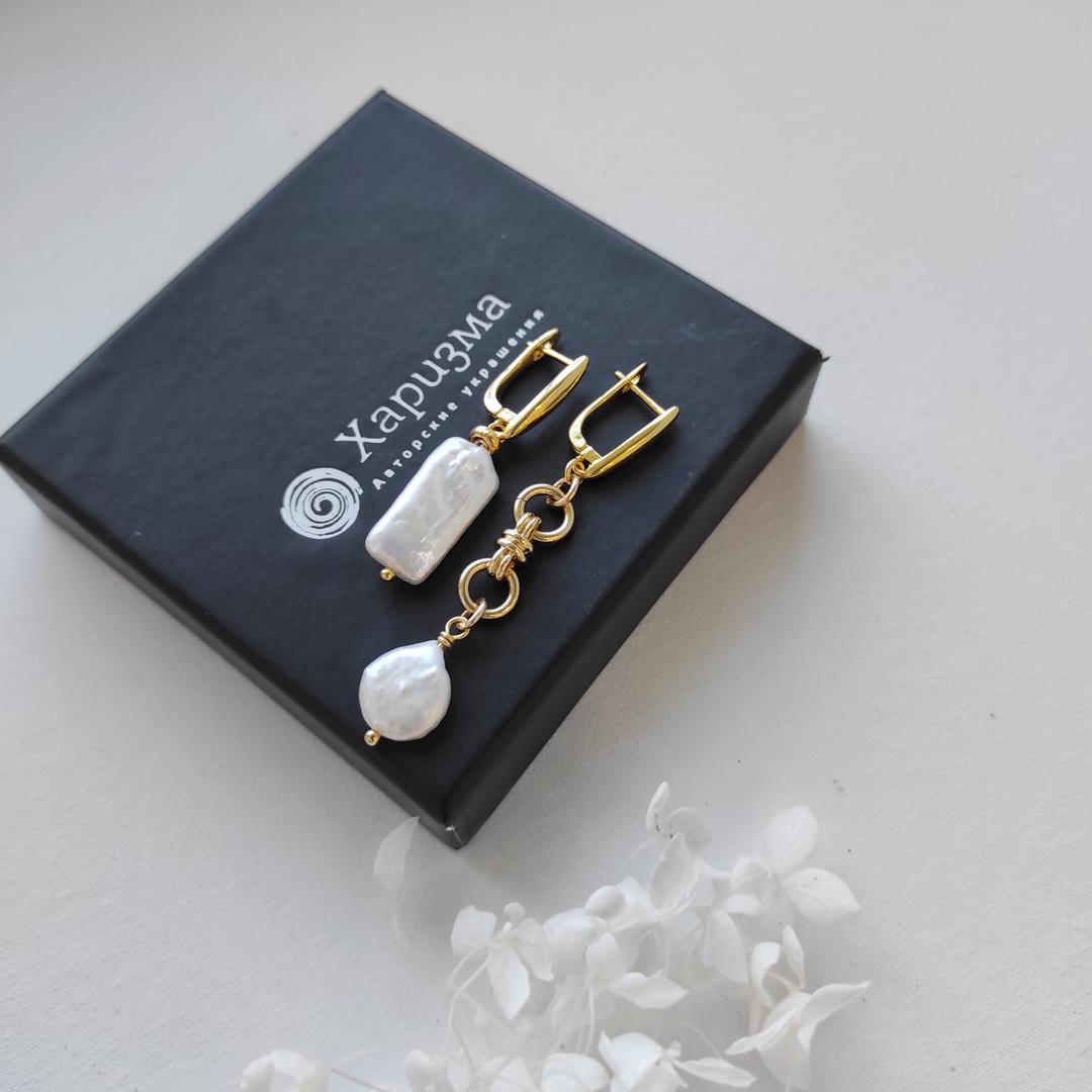 Серьги с барочными жемчужинами в позолоченой фурнитуре