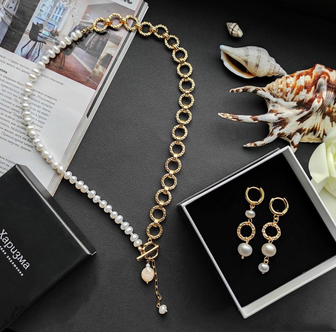 Серьги с жемчугом в позолоченной фурнитуре