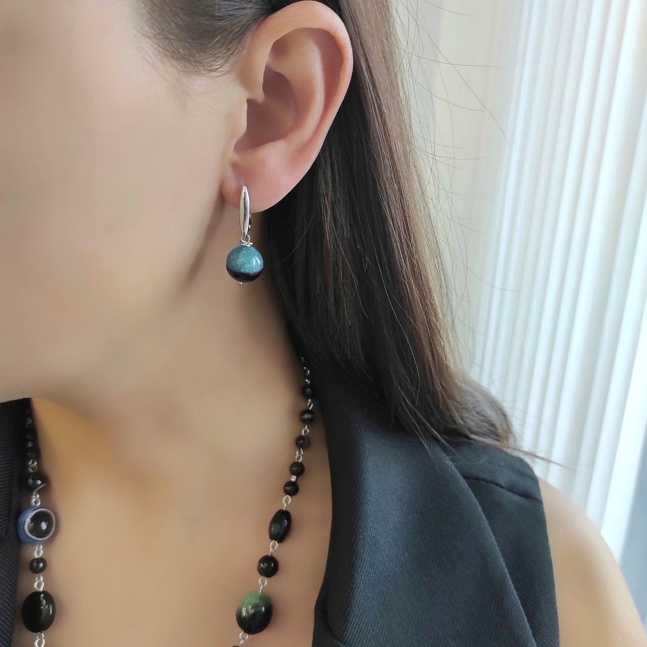 Серьги из черного агата с включением кварца в ассортименте