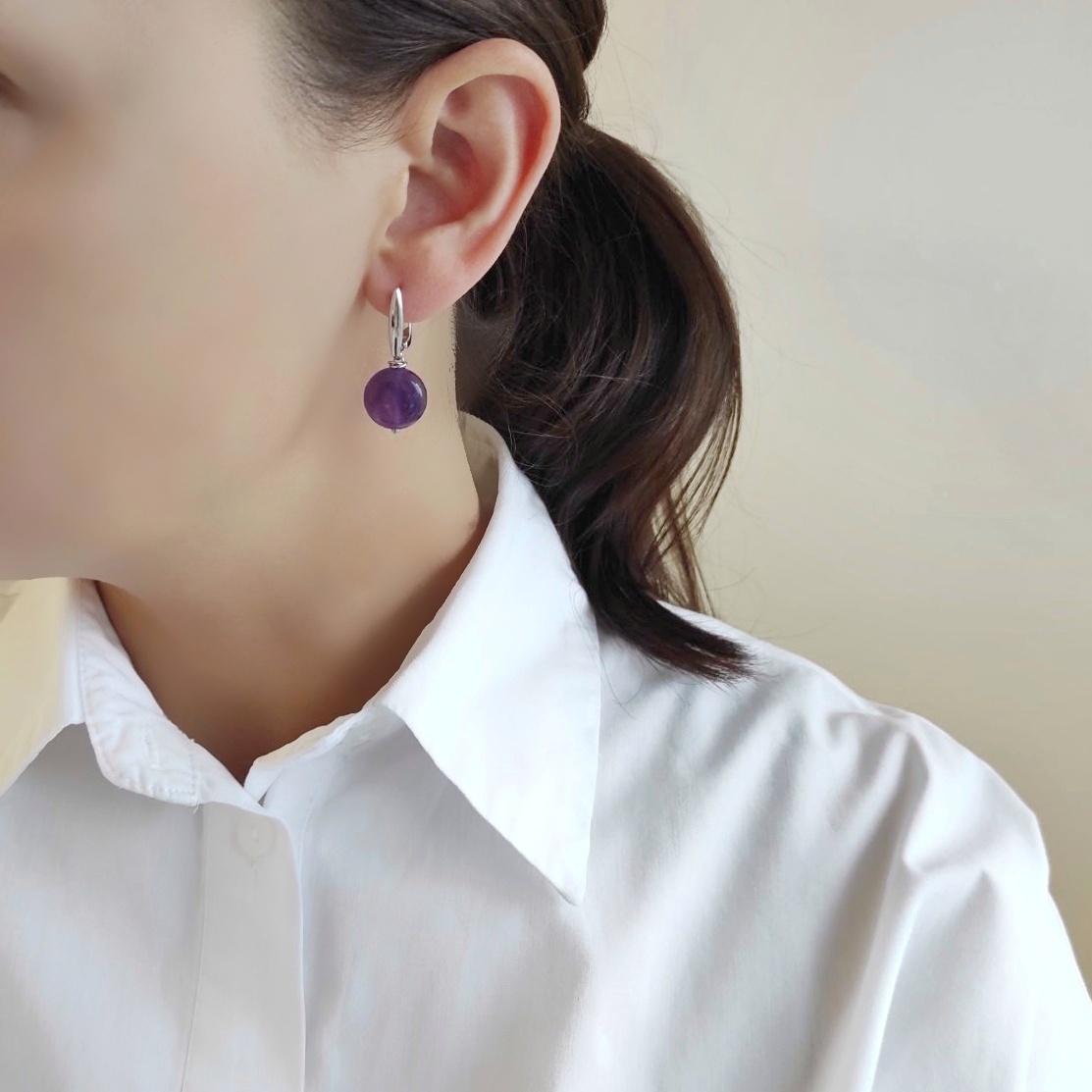 Серьги из аметистов в фурнитуре из стали