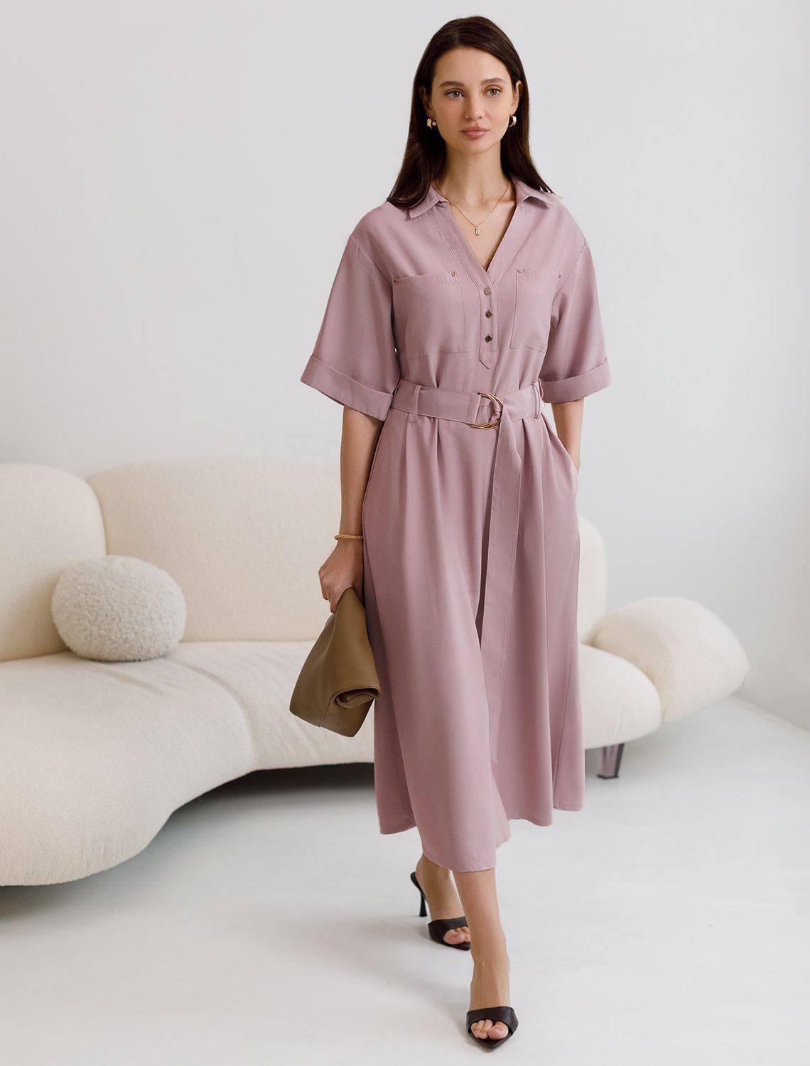 Платье-рубашка А-силуэта с поясом и карманами из плотного лиоцелла