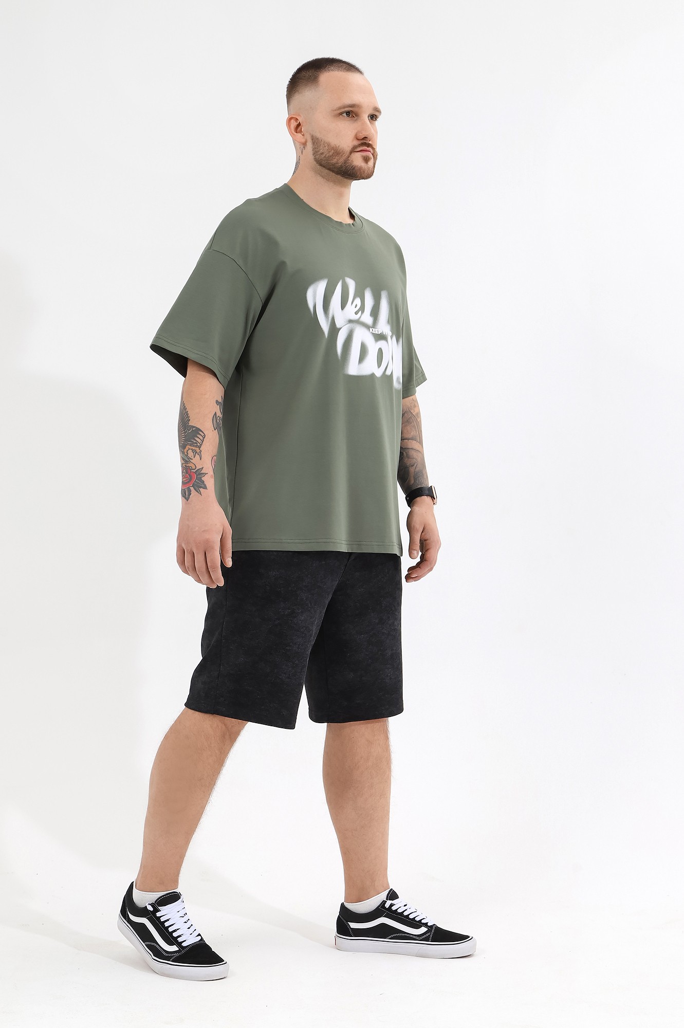 Мужская футболка Леон-4 / хаки