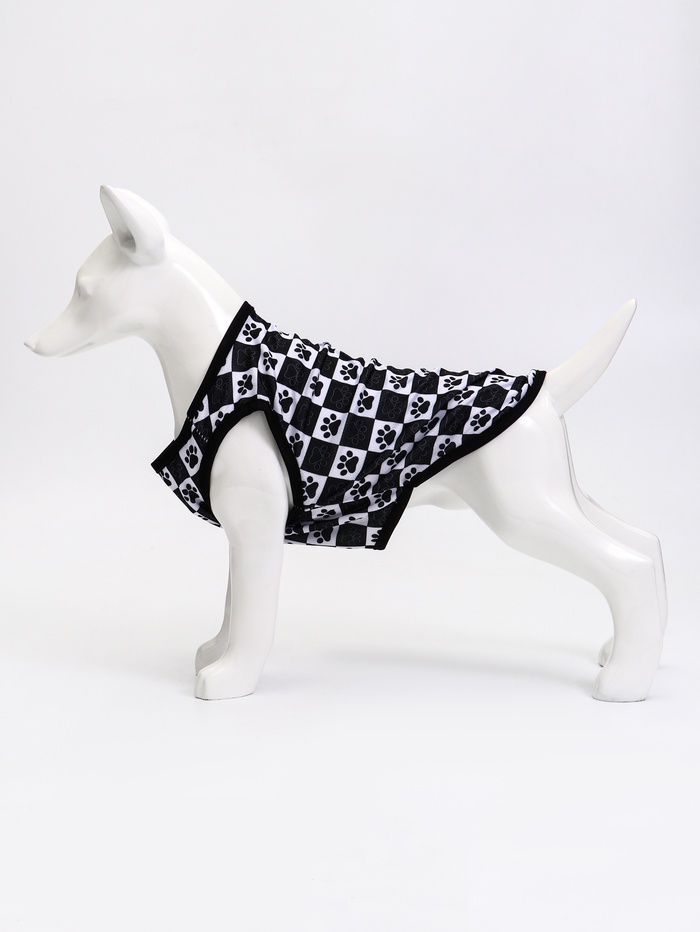 Майка для животных «Шахматы», размер M, ДС 29 см, ОГ 36 см, ОШ 26 см