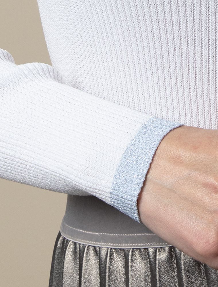 Ст.цена 1950р Свитер из вискозы в рубчик с прозрачным люрексом D34.194 белый