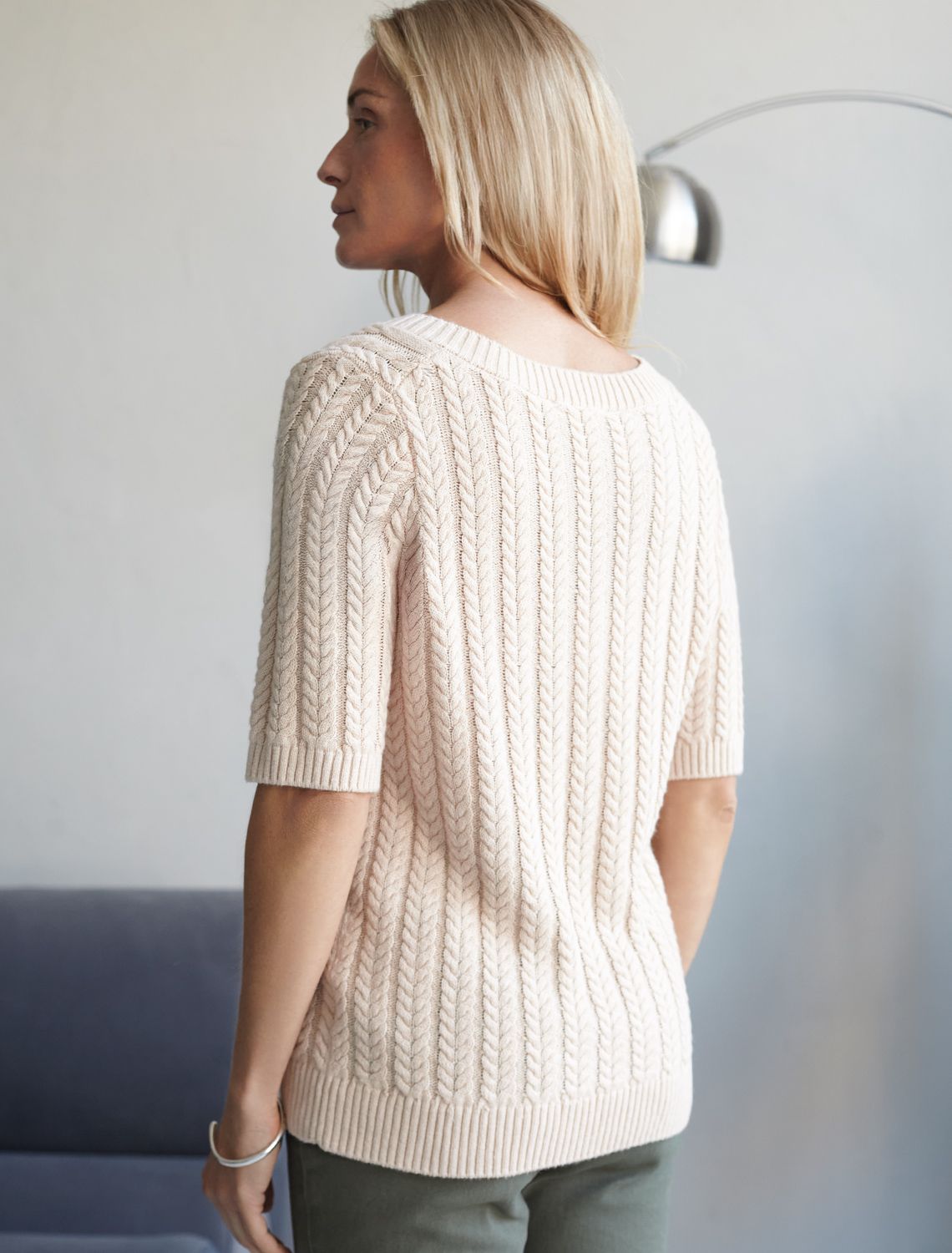 Ст.цена 2250р Джемпер фактурной вязки из хлопка с кашемиром D39.349 бежевый меланж