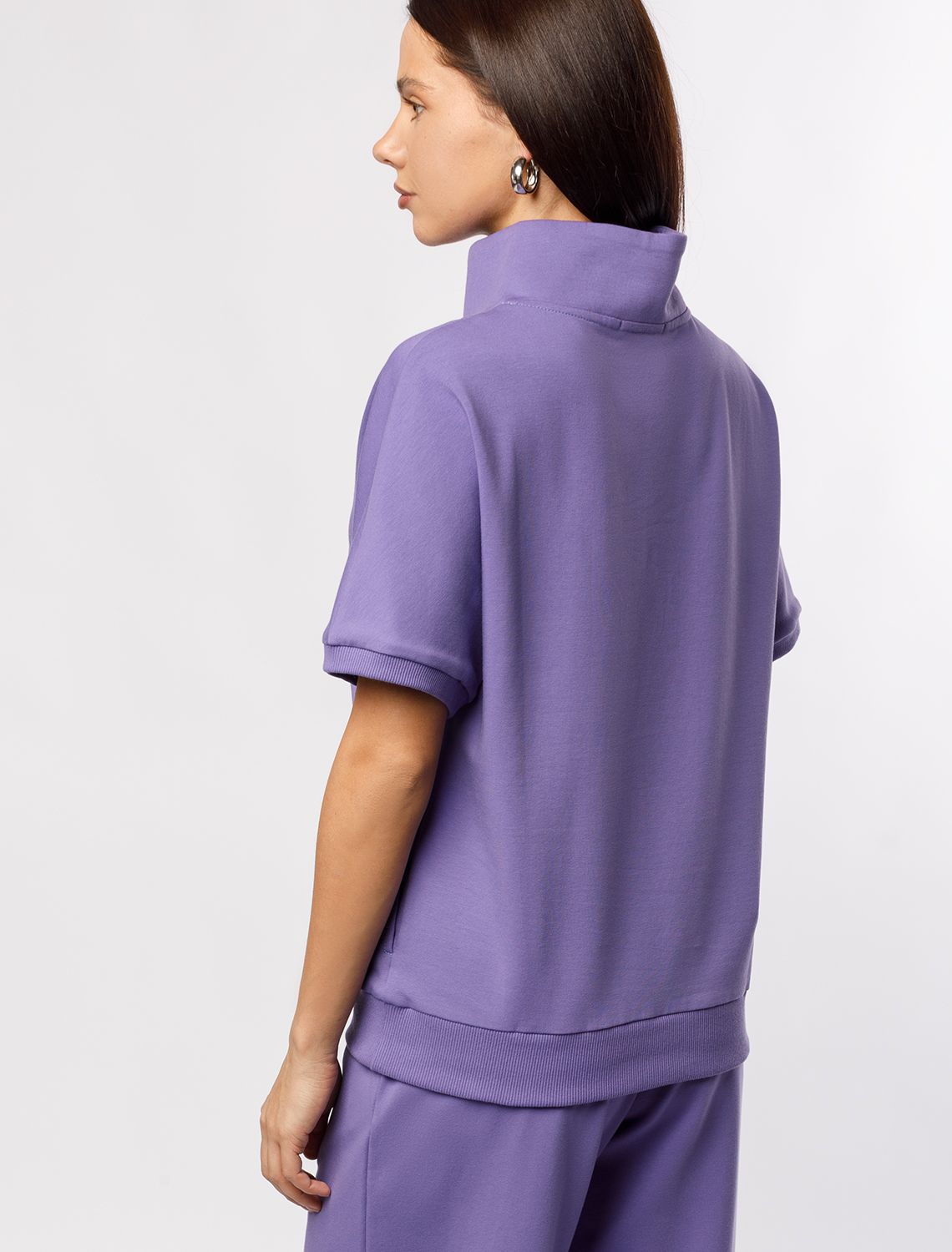 Ст.цена 1890р Джемпер из тонкого премиального футера с эластаном D49.080 лавандовый