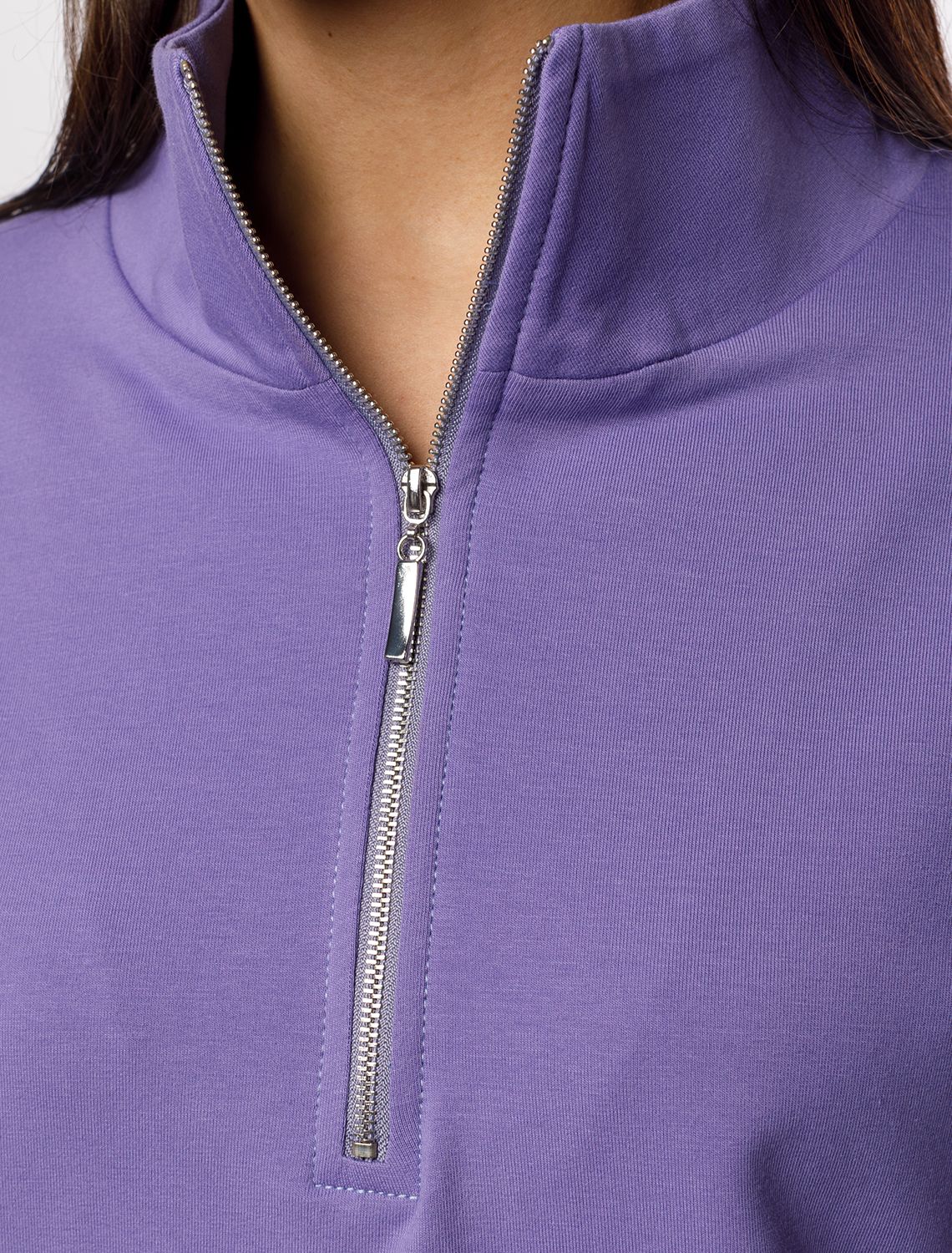 Ст.цена 1890р Джемпер из тонкого премиального футера с эластаном D49.080 лавандовый