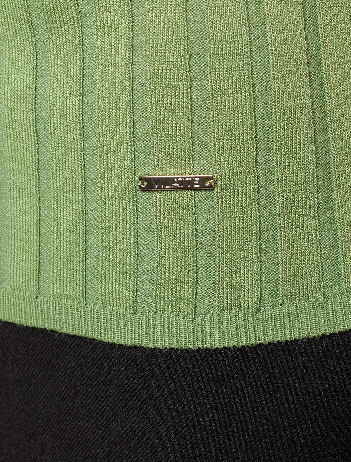 Ст.цена 1790р Джемпер тонкой вязки из вискозы с нейлоном D39.318 зеленый