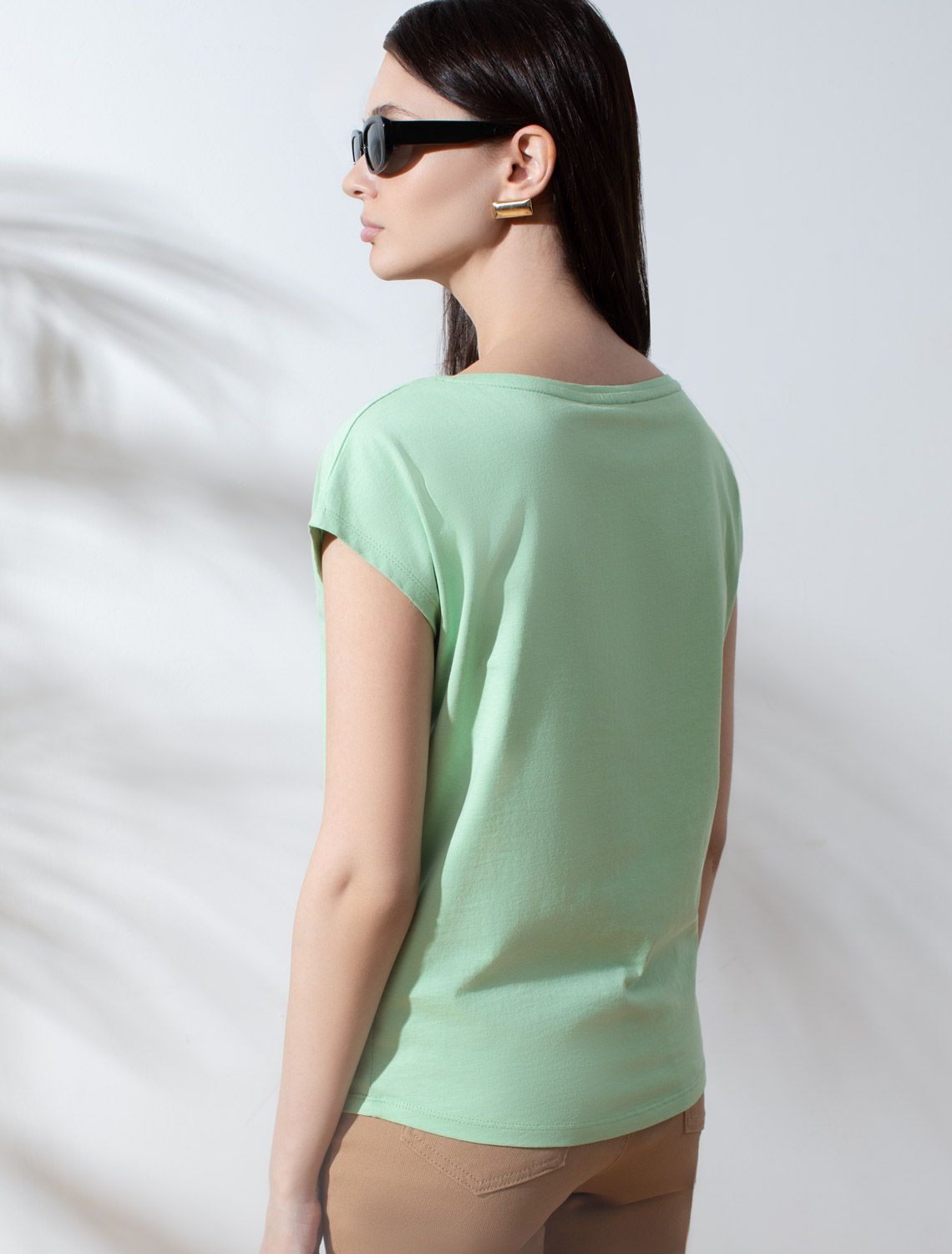 Ст.цена 960р Футболка с цельнокроеным рукавом D49.088 фисташковый