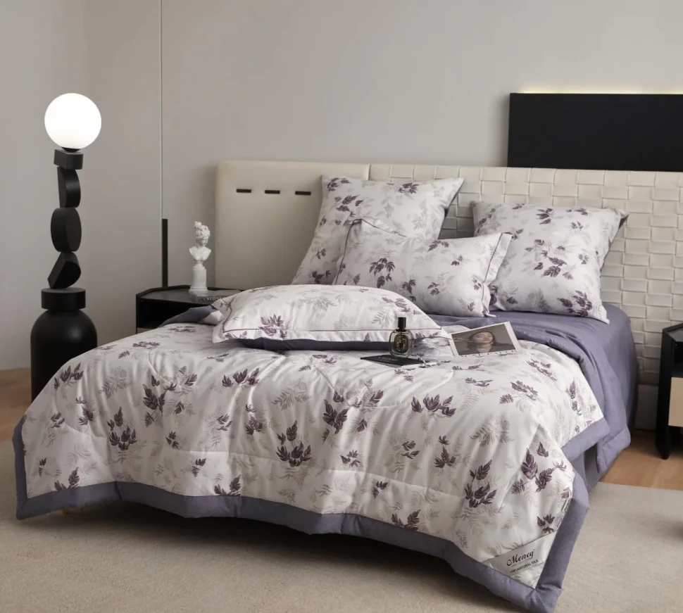 Одеяло Mency двухстороннее с простыней и наволочками ODMENHD01