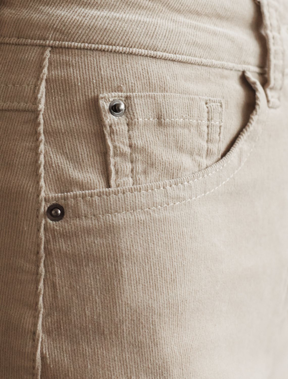 Брюки из эластичного микро-вельвета