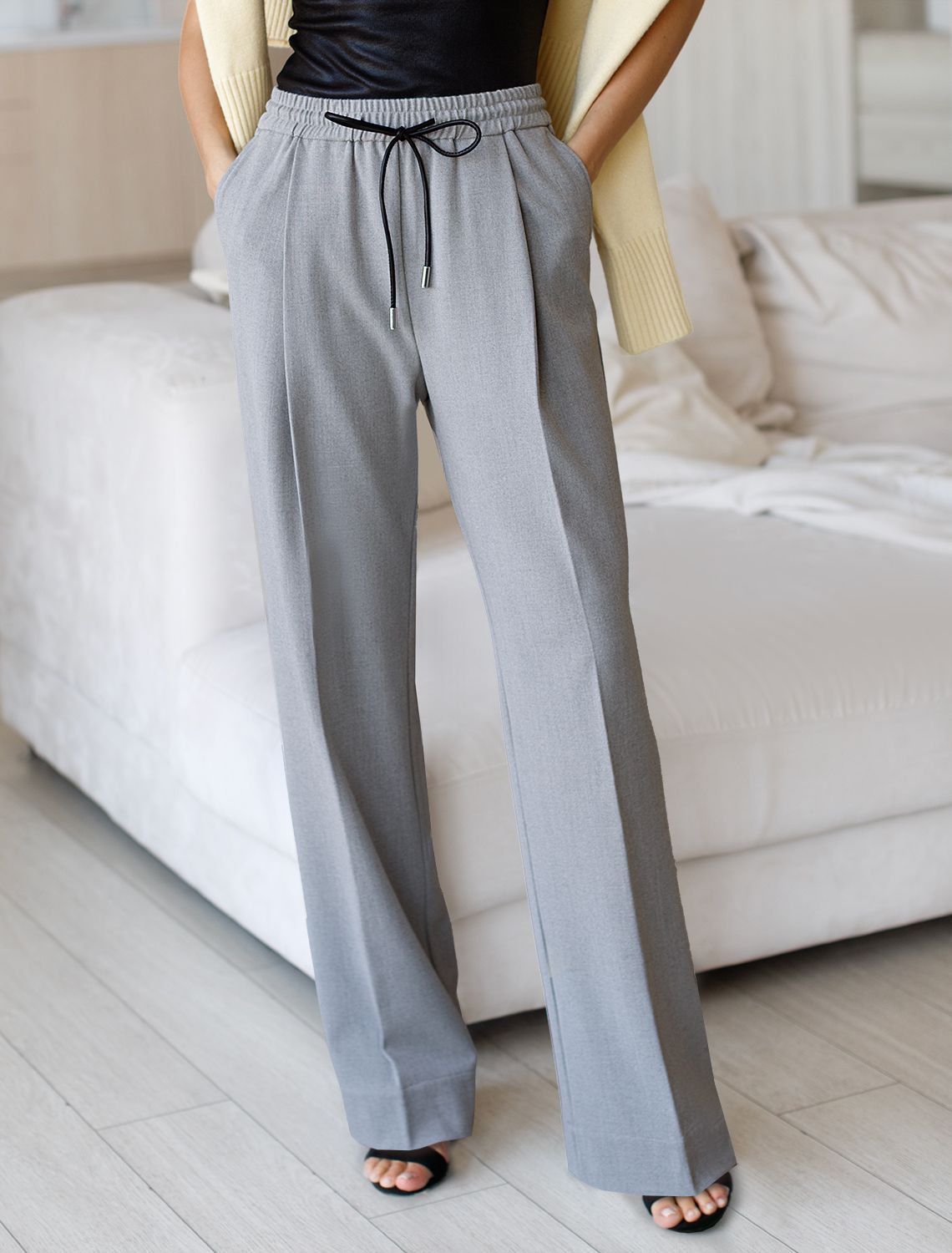 Брюки-палаццо из премиальной костюмной ткани с добавлением лиоцелла