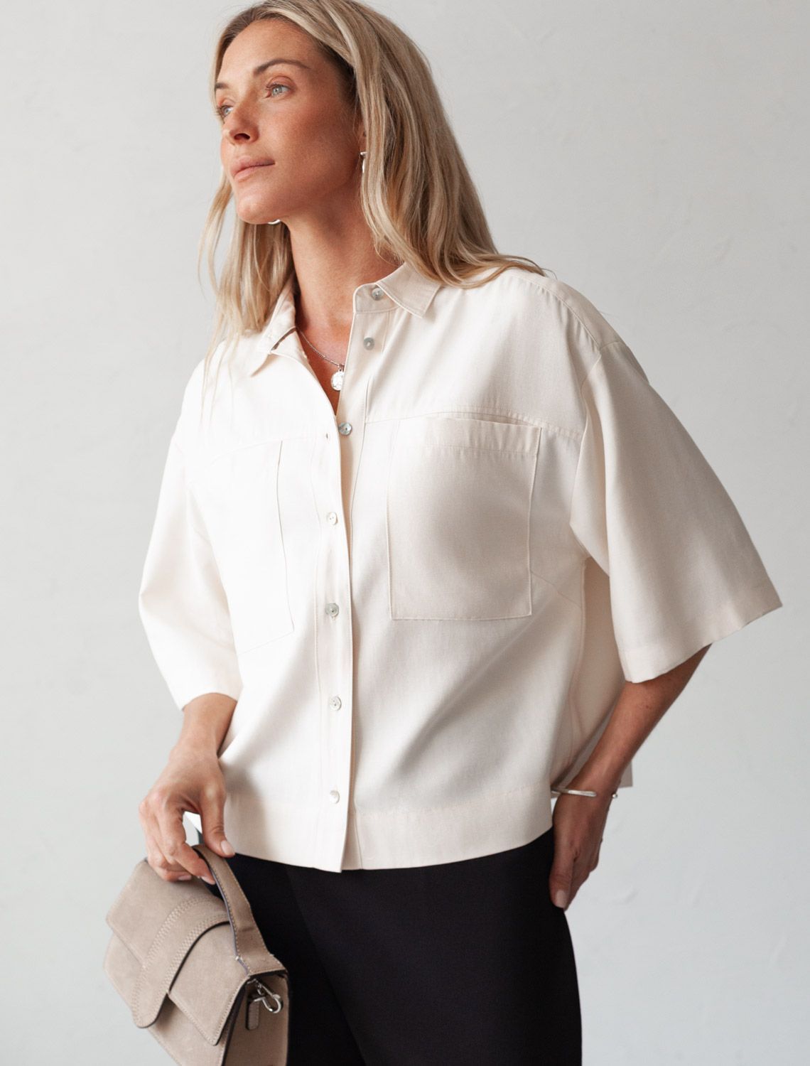 Блузка из плотного лиоцелла